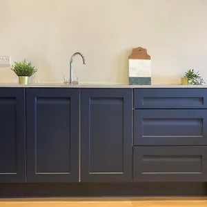Holiday home Smart 4k Tvs In Bedrooms Double Vanity Sink 
